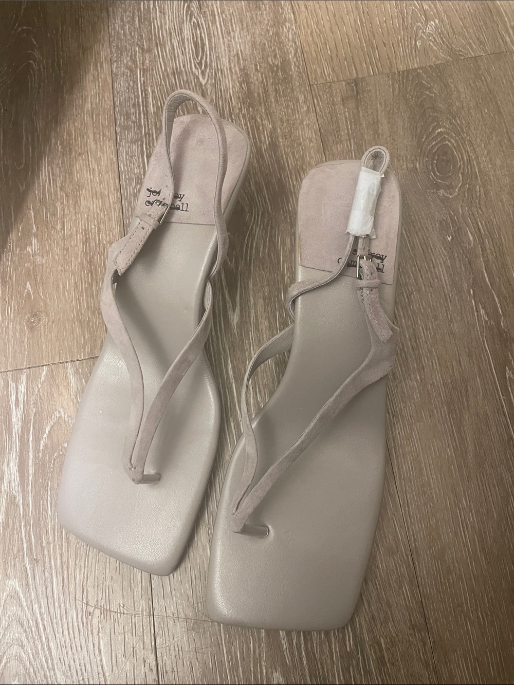 Women’s Square-Toe Slingback Sandals in Light Beige